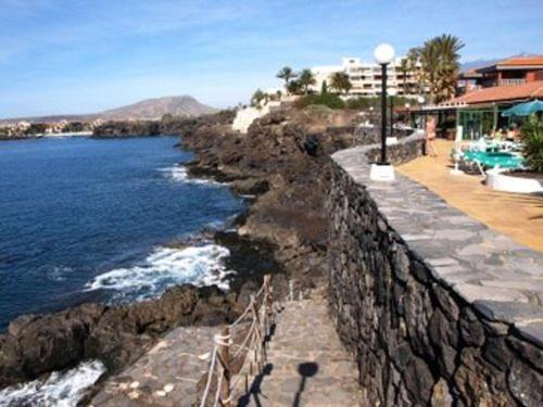 Cozy Apartment Tenerife South Wifi & Pool Costa Del Silencio Exterior photo